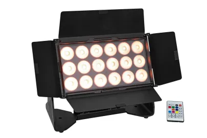 Eurolite AKKU Multiflood IP 18x10W RGBW Wash CRMX