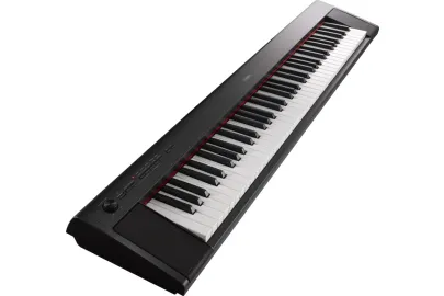 Yamaha NP-32 Piaggero Black