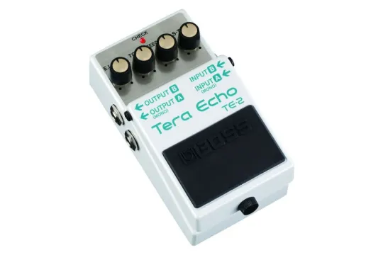 Boss TE-2 Tera Echo