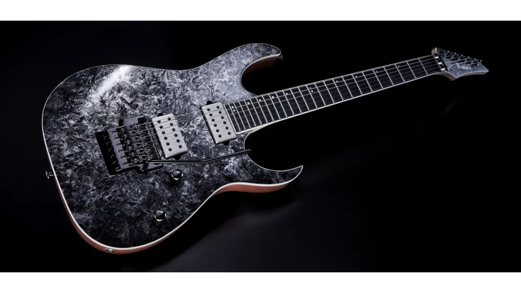 Ibanez RG5320-CSW Prestige