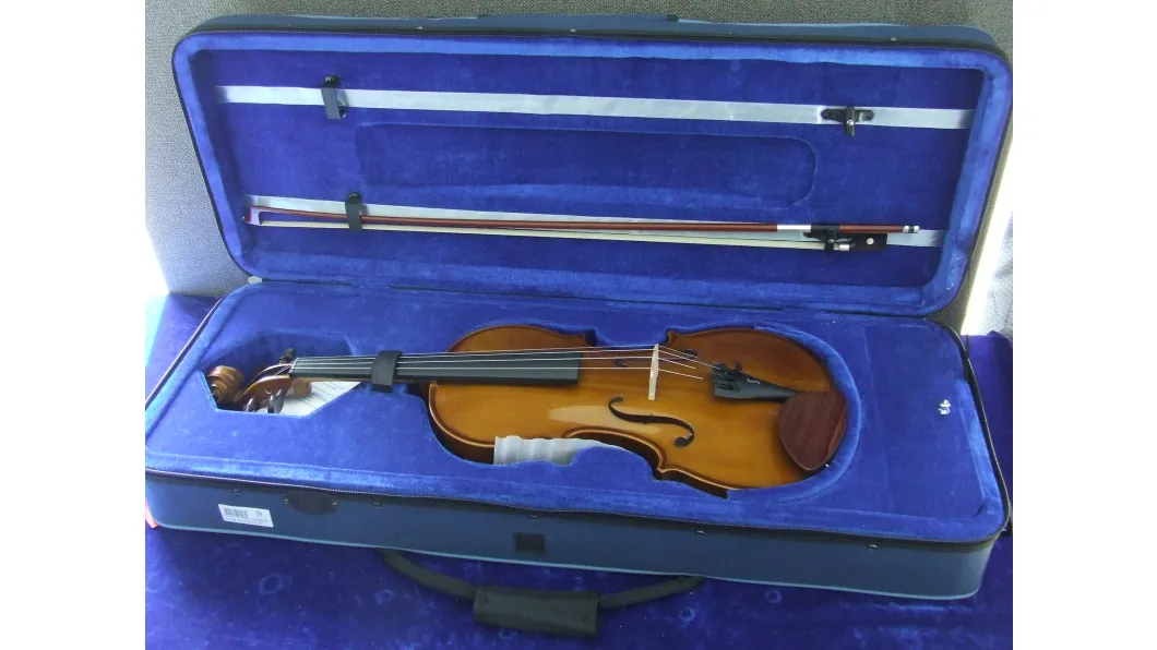 Stentor SR1038Q Viola Student 1 16''