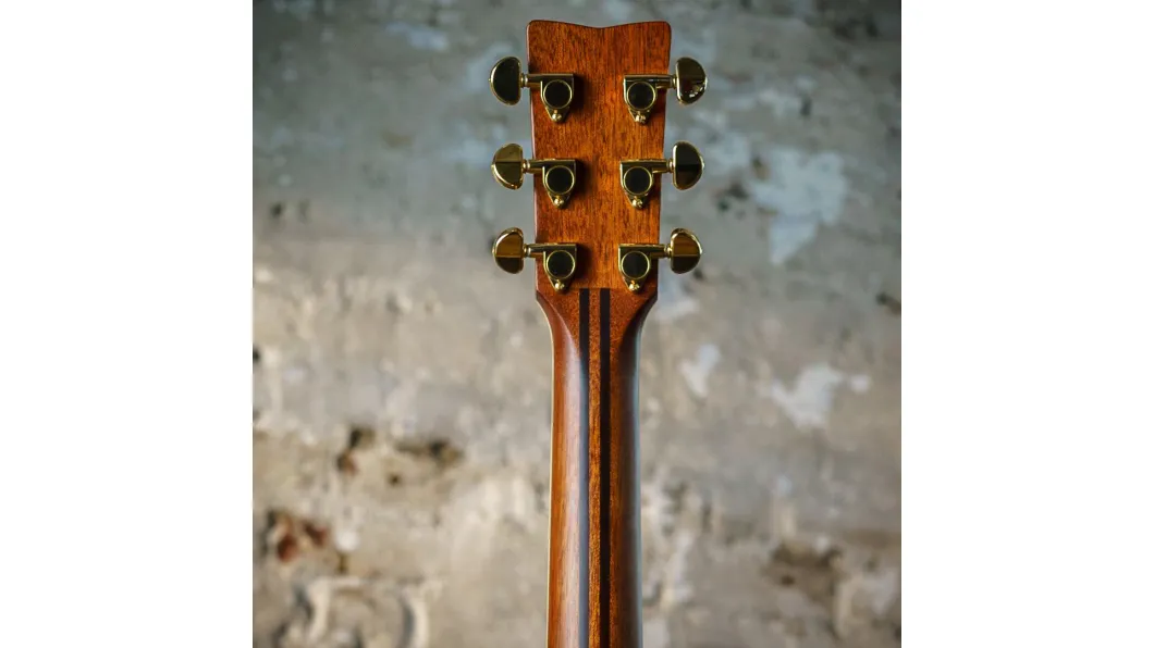 Yamaha LL-TA Brown Sunburst