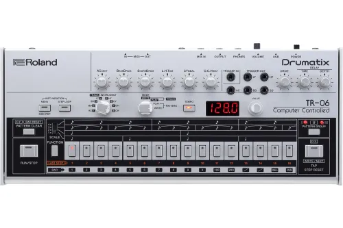 Roland TR-06