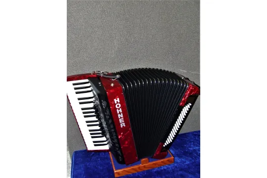 Hohner Akkordeon Bravo III 80 Silent Key rot