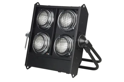 Showtec Stage Blinder 4 DMX Black