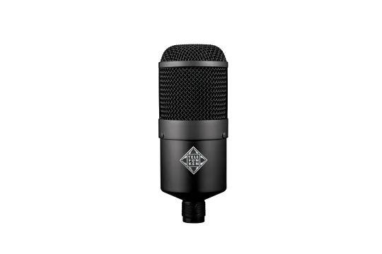 Telefunken M82