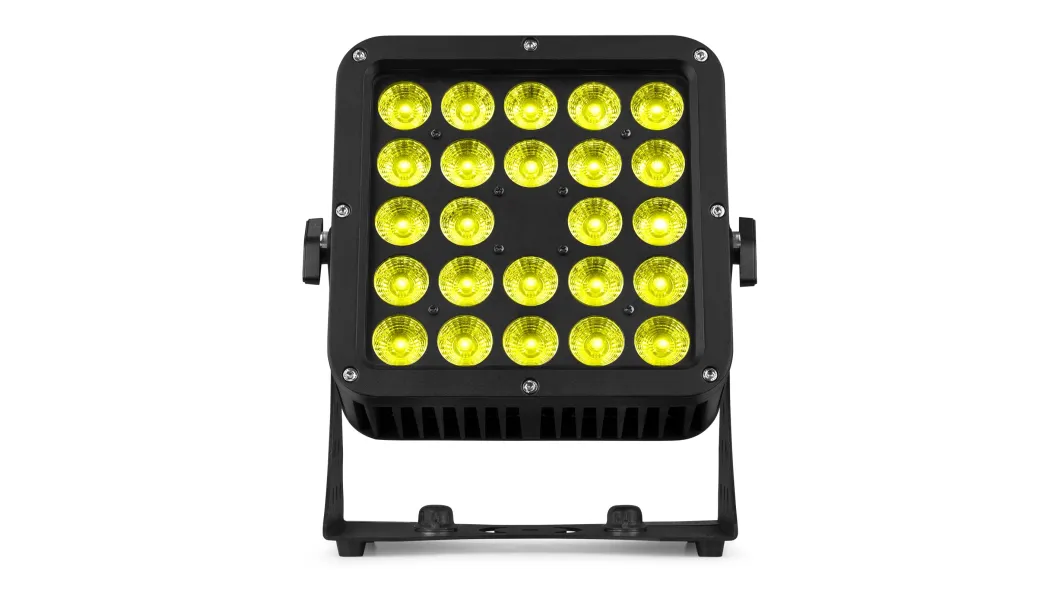 beamZ pro Starcolor205 Flutlicht 24 x 10W RGBA