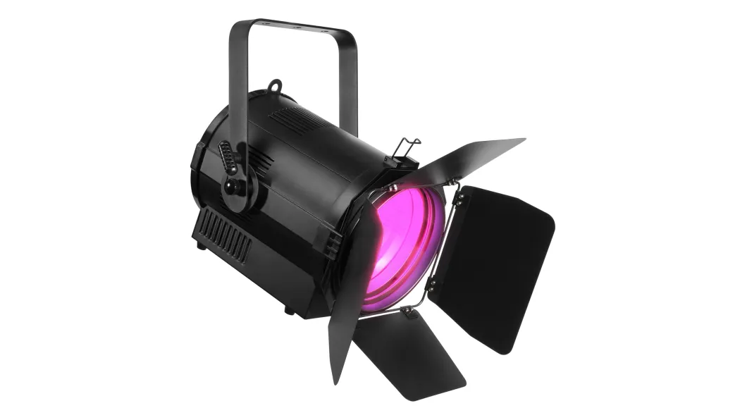 beamZ pro BTF200CZ Frensel Zoom 200W LED RGBW